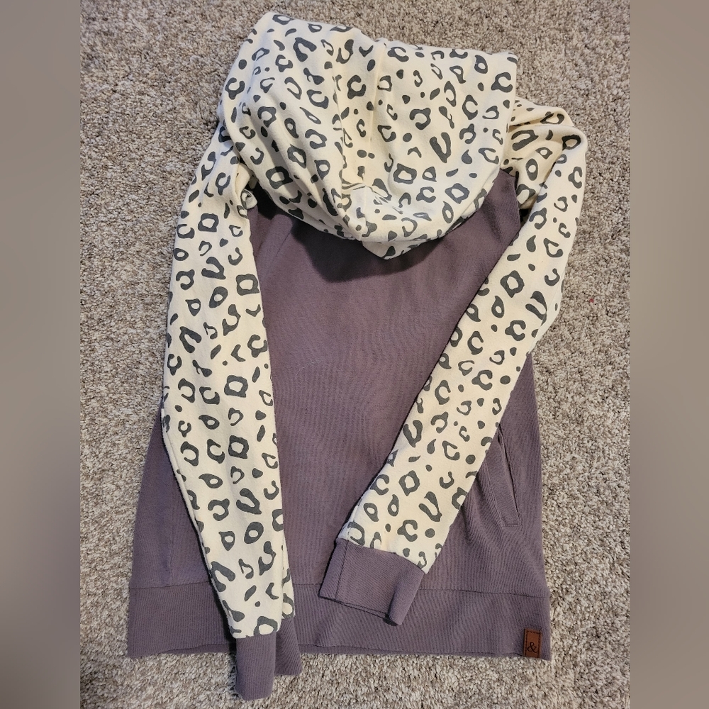 Girls XL Hooded Sweatshirt